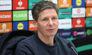 Glasner khen Palace chơi xuất sắc trước Fiorentina