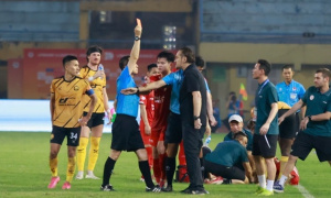 Trợ lý Thể Công tố trọng tài Ngô Duy Lân xử ép HLV Popov