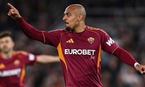 Malen lập hat-trick giúp Roma nhấn chìm Pisa