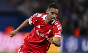 Liverpool mất Alisson nhưng đón viện binh Isak đấu Fulham