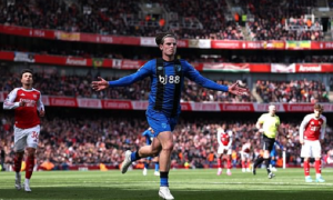 HLV Iraola tiết lộ vũ khí giúp Bournemouth hạ gục Arsenal