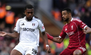 CĐV Liverpool nổi giận với pha bỏ lỡ khó tin của Cody Gakpo