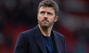 Carrick dè chừng hàng thủ Leeds, MU sẵn sàng cho trận cầu đinh