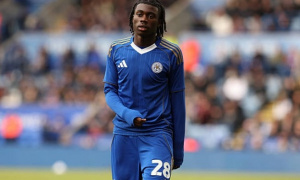 Man Utd chốt thời điểm nổ thương vụ Jeremy Monga