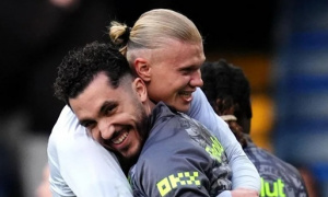 Pep Guardiola khẳng định Rayan Cherki là tài năng phi thường