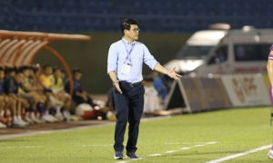 HLV Vũ Tiến Thành không dám mạo hiểm với đôi chân Hoàng Đức