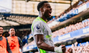 Hạ đẹp Chelsea, Guehi gửi chiến thư đến Arsenal