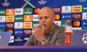 Arne Slot tin tương lai Liverpool vẫn rực rỡ dù bị loại khỏi C1