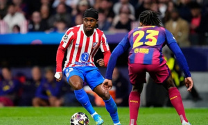 Lookman gọi trận thắng Barca là tàu lượn siêu tốc