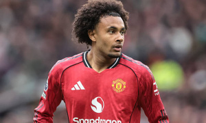 Juventus hỏi mượn Joshua Zirkzee của Man United