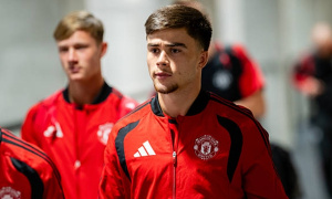 Harry Amass và bi kịch của viên ngọc thô tại Man Utd