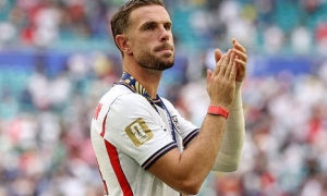 Jordan Henderson là chất keo cho đế chế trẻ của Xabi Alonso