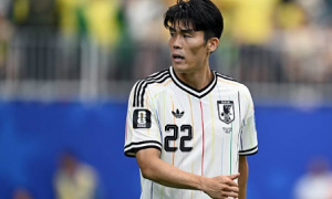 Liverpool gia nhập cuộc đua giành chữ ký Takehiro Tomiyasu