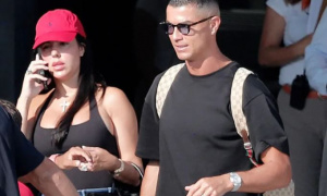 Ronaldo đeo nhẫn đôi với Georgina, rộ tin cưới cuối tuần