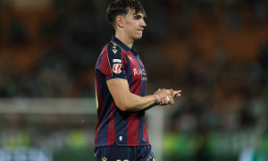 Romano hé lộ quá trình Real 'cướp' Carlos Espi