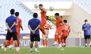 Việt Nam 0-0 Singapore: Đình Bắc tiếp tục đá chính