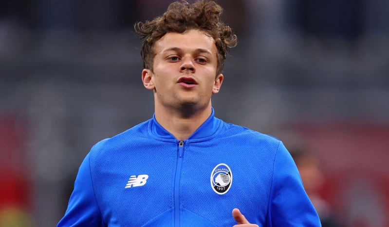 Newcastle tranh mua Giorgio Scalvini với Tottenham