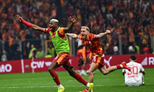 Galatasaray khước từ đề nghị 60 triệu euro của Tottenham vụ Osimhen