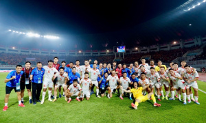 Thắng Indo 3-0, Việt Nam và Quang Hải lập kỷ lục
