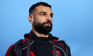 Không thay thế Salah, Liverpool đang toan tính điều gì?