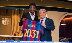 Barca chính thức ra mắt sao mai Jesse Bisiwu