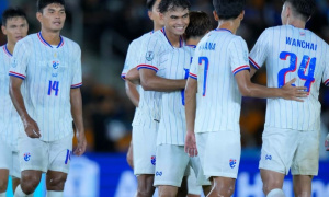 Vào bán kết, Thái Lan tiễn Philippines khỏi ASEAN Cup 2026