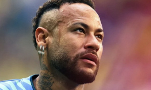 Neymar bác tin giải nghệ, để ngỏ tương lai sau tháng 12