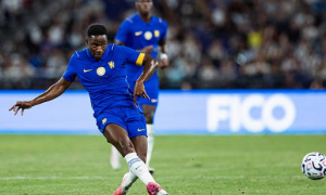 Welbeck khiến dàn sao Chelsea phấn khích