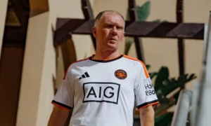 Scholes muốn đưa Salford lên Ngoại hạng Anh cùng SVĐ 12.000 chỗ ngồi