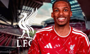 Vì sao Jeremy Jacquet sẽ giúp Liverpool giải bài toán hàng thủ?