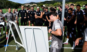 Thực tế khắc nghiệt đang chờ Newcastle ở Ngoại hạng Anh