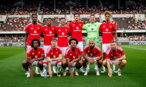Man United nên ra sân với đội hình nào trong trận gặp PSG?