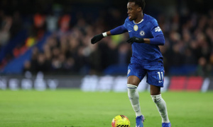Roma chuyển hướng sang Gittens của Chelsea