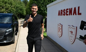 Bruno Guimaraes hứa hẹn đốn tim cổ động viên Arsenal