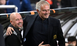 Mourinho tiết lộ từng lật kèo Man Utd để về Chelsea