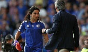 Eva Carneiro đáp trả Mourinho bằng biệt danh Người đặc biệt