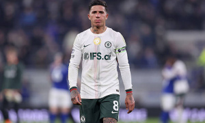 Chuyện gì đang xảy ra với Enzo Fernandez tại Chelsea?