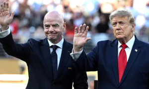 FIFA nhận lời cảnh báo từ Donald Trump về ghế Chủ tịch