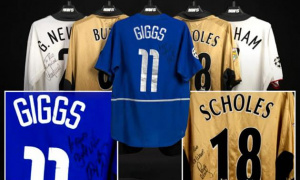 Đấu giá bộ áo đấu quý hiếm của 'Thế hệ 92' Man Utd