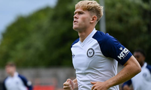 Chọn Lewis Hall, Man Utd sẵn sàng thay thế Luke Shaw