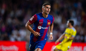 Né khoản phụ phí đắt đỏ, Barca bán Torres cho PSG