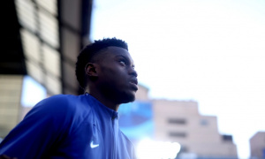 Chelsea và Napoli giằng co vụ Badiashile