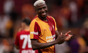 Galatasaray từ chối 130 triệu euro cho Victor Osimhen