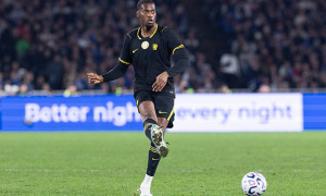 CĐV kêu gọi Chelsea thanh lý Tosin Adarabioyo