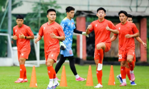 Tuyển Việt Nam rèn quân giữa không gian mở trước trận Malaysia