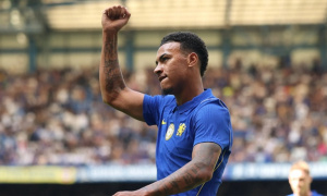 Rogers và Pedro rực sáng giúp Chelsea nhấn chìm Real Sociedad