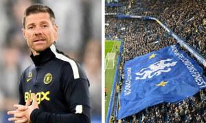 Xabi Alonso rực rỡ chào sân Stamford Bridge trong tiếng hò reo
