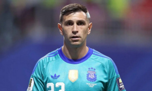 Lý do khiến Juventus hủy thương vụ Emiliano Martinez