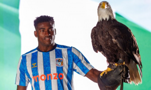 Coventry chiêu mộ Awoniyi từ Nottingham Forest