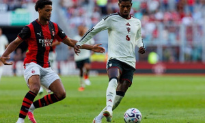 Rashford khước từ 3 đội Ngoại hạng Anh để ở lại Man Utd